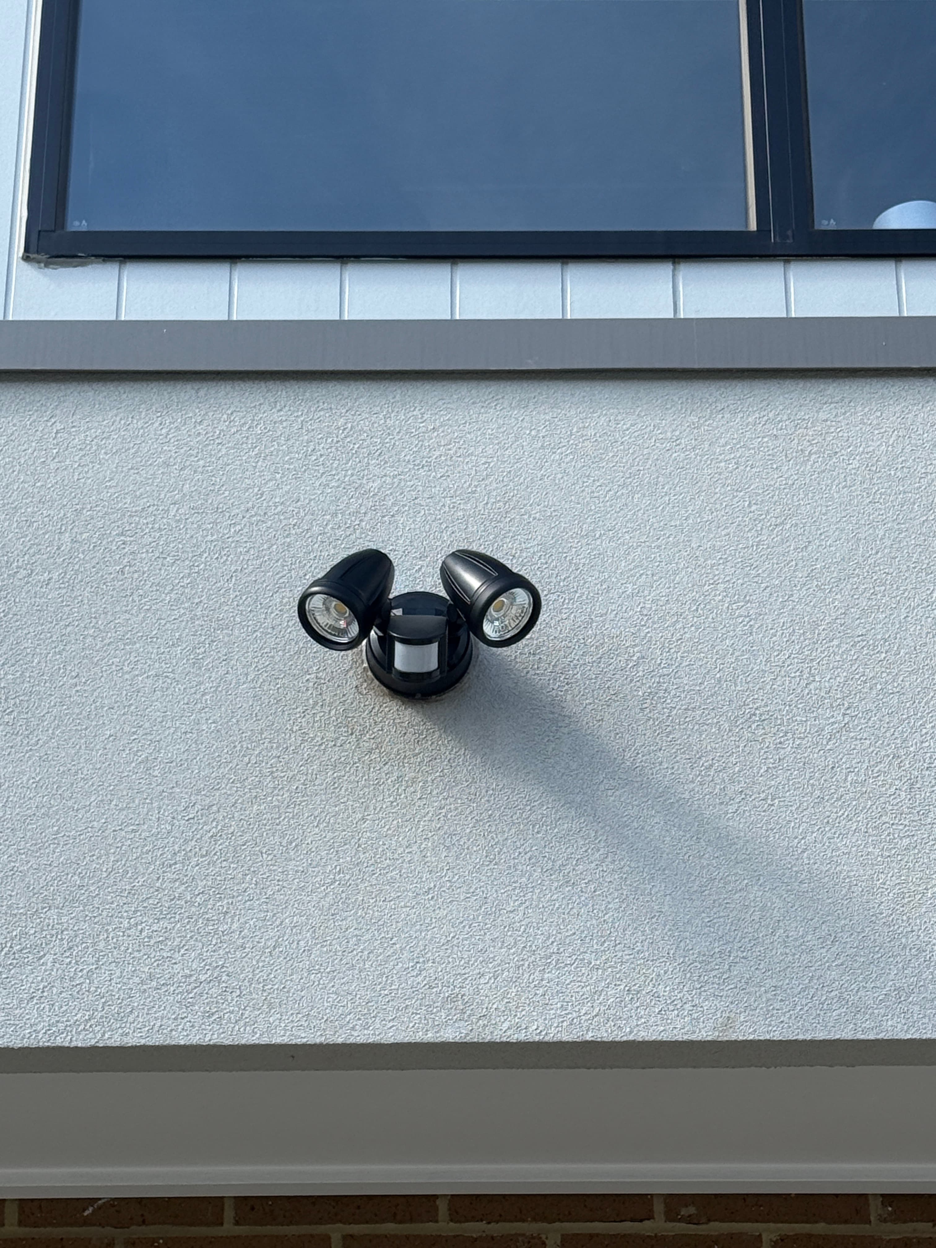 Outdoor Floodlight Installation in Caulfield North gallery 1