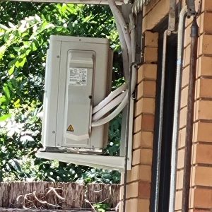 Air conditioning installation Carlton gallery image
